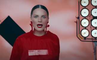 Ева Власова – Птица Сирин смотреть клип