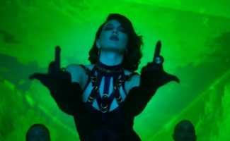 Maruv – Rich Bitch клип смотреть