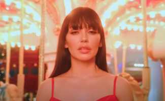 Ольга Серябкина – Пусть лучше будет год клип смотреть